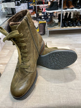 Lataa kuva Galleria-katseluun, Seibel oliivit nilkkurit