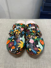 Lataa kuva Galleria-katseluun, Laura Vita kukkapistokkaat