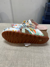 Lataa kuva Galleria-katseluun, Laura Vita kukkapistokkaat