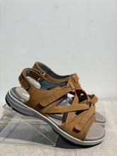 Lataa kuva Galleria-katseluun, New Feet Extra Leveä Cognac