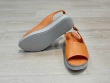 Lataa kuva Galleria-katseluun, MAGO, Sandaali nilkkaremmillä