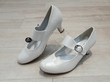 Lataa kuva Galleria-katseluun, Chantana, avokas