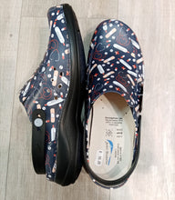 Lataa kuva Galleria-katseluun, NURSING CARE - Pestävä Nahkatyökenkä (5 eri kuviota)