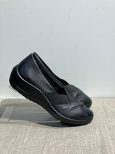 Lataa kuva Galleria-katseluun, Arcopedico mustat kävelykengät