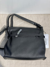 Lataa kuva Galleria-katseluun, Gabor tilava musta laukku