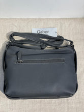 Lataa kuva Galleria-katseluun, Gabor musta laukku