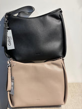 Lataa kuva Galleria-katseluun, Gabor musta ja pinkki laukku