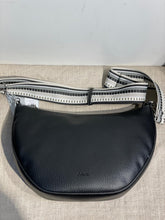 Lataa kuva Galleria-katseluun, Gabor musta puolikuu laukku