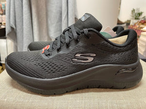 Skechers lenkkarit