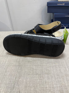 Belvida mustavalkoiset sandaalit