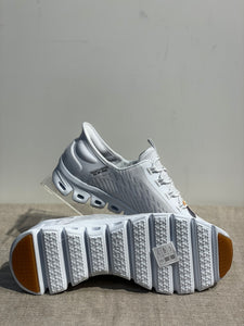 Skechers Slip-Ins Valkoiset Lenkkarit