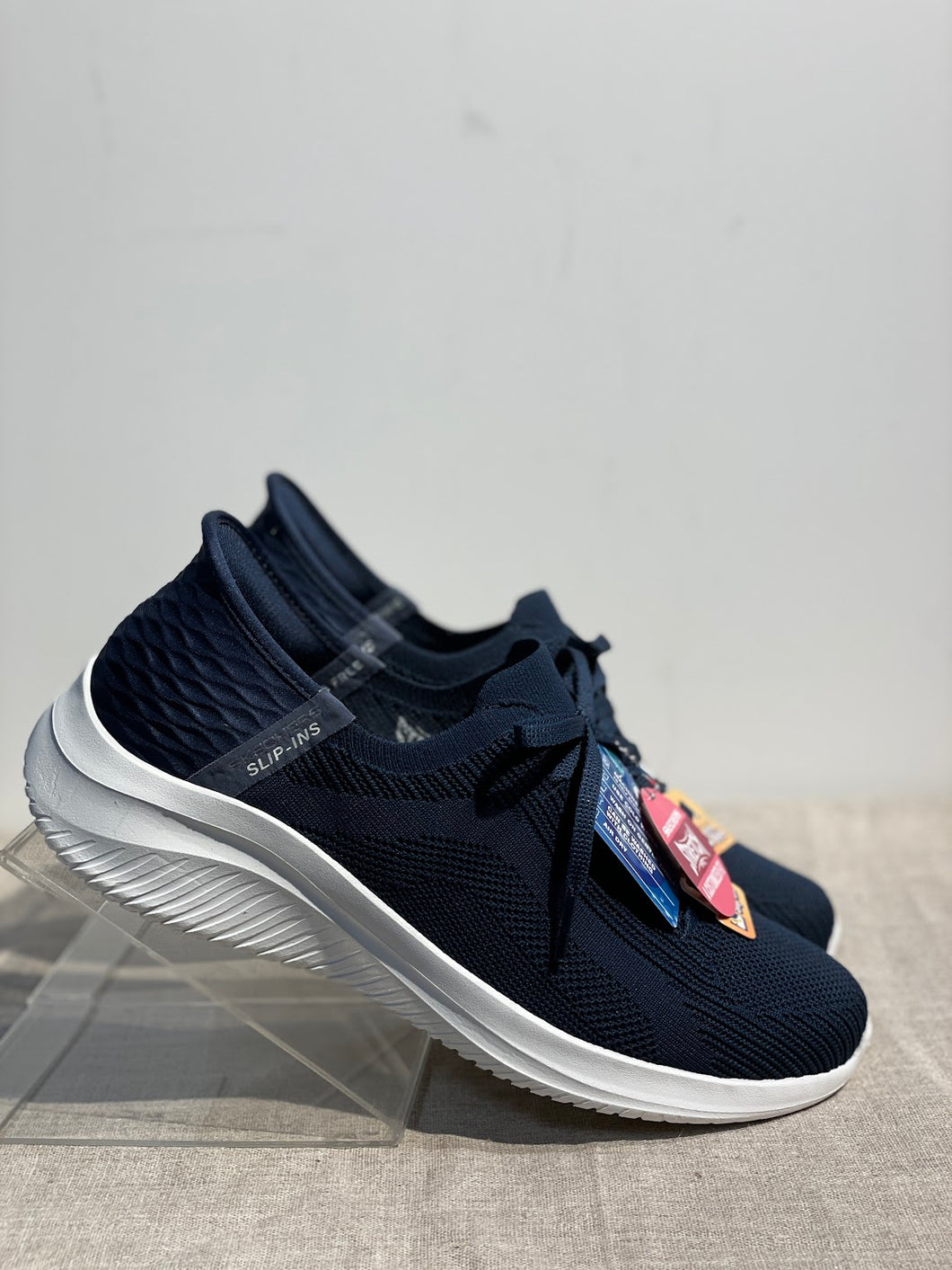 Skechers Siniset Slip-In Lenkkarit