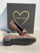 Lataa kuva Galleria-katseluun, Marco Tozzi leopardi loaferit