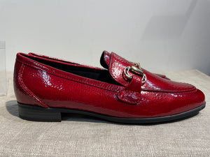 Marco tozzi punaiset lakeri loaferit