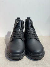 Lataa kuva Galleria-katseluun, Miesten Rieker kääntönasta nilkkurit nauhoilla ja vetoketjulla