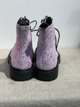 Lataa kuva Galleria-katseluun, Lilat maiharit!