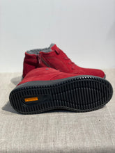 Lataa kuva Galleria-katseluun, Jomos Vesuvio 857797 84 576