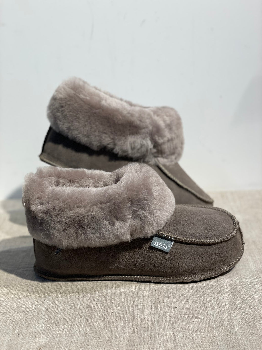 Naisten lammastossut