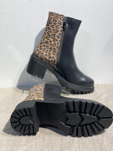 Lataa kuva Galleria-katseluun, Vintro Stina 852 Leopardo black