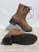 Lataa kuva Galleria-katseluun, Vintro Brita 733 cognac maiharit nauhoilla