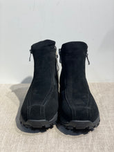 Lataa kuva Galleria-katseluun, Eskimo 03220903 musta lammasvuori käntön.