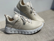 Lataa kuva Galleria-katseluun, Gabor kävelykengät chreme