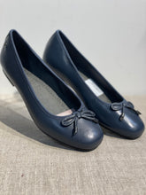 Lataa kuva Galleria-katseluun, Tamaris siniset rusetti ballerinat