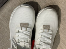 Lataa kuva Galleria-katseluun, Tamaris valkoiset pestävät lenkkarit