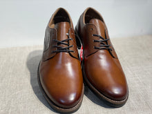 Lataa kuva Galleria-katseluun, Rieker ruskea miesten nauhakenkä