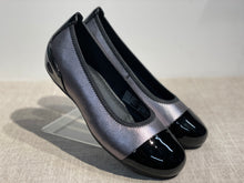 Lataa kuva Galleria-katseluun, Josef Seibel avokas musta-kombi