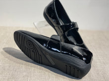 Lataa kuva Galleria-katseluun, Josef Seibel remmiavokas musta lakeri