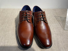 Lataa kuva Galleria-katseluun, Bugatti miesten pukukenkä cognac