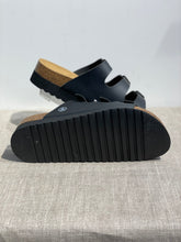 Lataa kuva Galleria-katseluun, Axelda työkenkä musta 3 remmiä