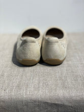 Lataa kuva Galleria-katseluun, Caprice ballerina beige comb