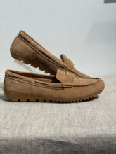 Lataa kuva Galleria-katseluun, Tamaris kävelykenkä kultasomiste cognac