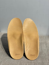 Lataa kuva Galleria-katseluun, Nahkamuotoiltu pohjallinen