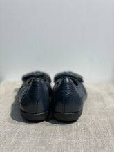 Lataa kuva Galleria-katseluun, Caprice Sininen Ballerina