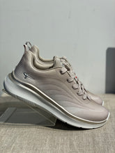 Lataa kuva Galleria-katseluun, Tamaris Lenkkarit Comfort Beige