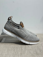 Lataa kuva Galleria-katseluun, Bugatti lenkkarit beige