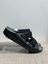 Lataa kuva Galleria-katseluun, Batz Musta