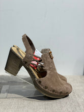 Lataa kuva Galleria-katseluun, Rieker Ruskeat Sandaalit