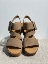 Lataa kuva Galleria-katseluun, Gabor sandaalit peanut