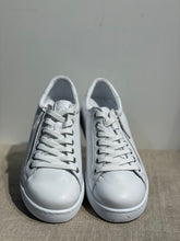 Lataa kuva Galleria-katseluun, Andrea Conti Valkoiset Kävelykengät