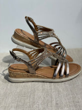 Lataa kuva Galleria-katseluun, Tamaris sandaali bronze