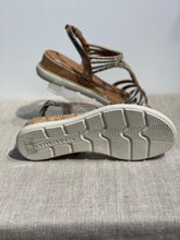 Lataa kuva Galleria-katseluun, Tamaris sandaali bronze