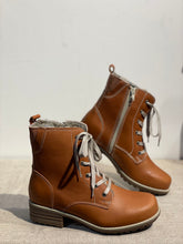 Lataa kuva Galleria-katseluun, Piqant P-342365 Ruskea Nilkkuri