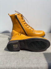 Lataa kuva Galleria-katseluun, Mago metalli ja oranssi maiharit