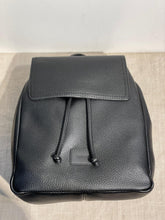 Lataa kuva Galleria-katseluun, Gabor musta reppu