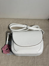 Lataa kuva Galleria-katseluun, Gabor pieni valkoinen laukku