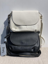 Lataa kuva Galleria-katseluun, Gabor valkoinen &amp; musta laukku